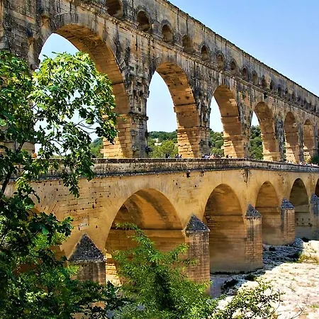 Σπίτι διακοπών Beautiful In With Wifi Pont-Saint-Esprit